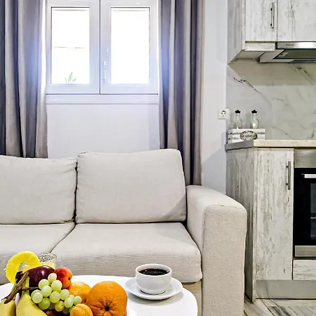 Ferienwohnung Nest Alepou Exterior foto